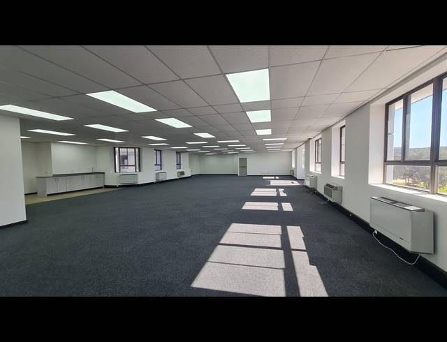 345M² OFFICE TO LET IN TYGER VALLEY